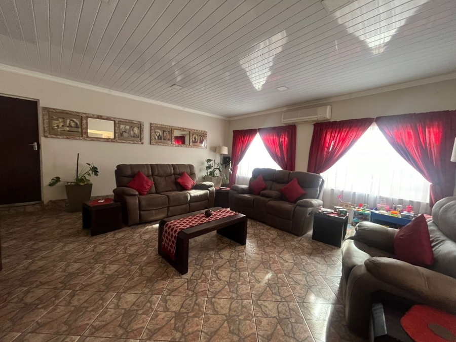 4 Bedroom Property for Sale in Protea Park North West